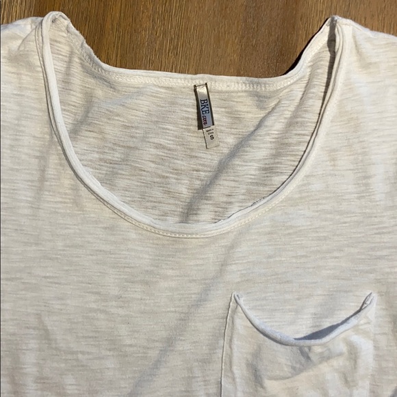 BKE Top - Picture 2 of 5